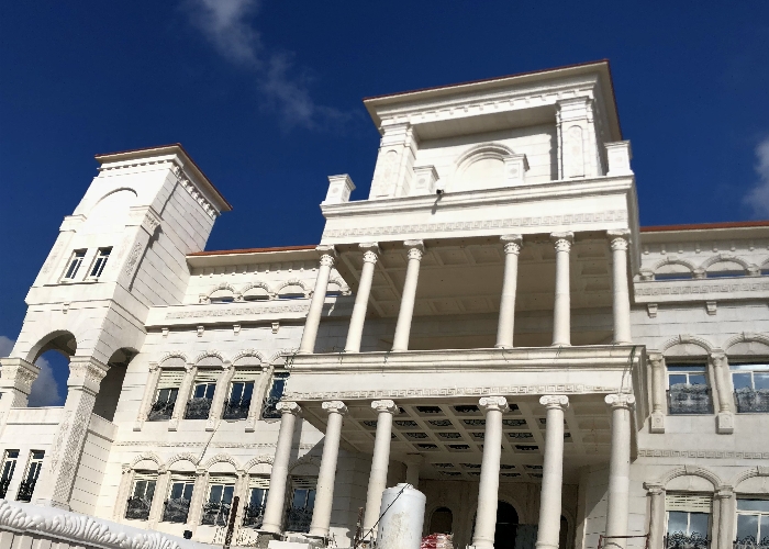 Middle Eastern Villa Exterior with Portugal Beige Limestone